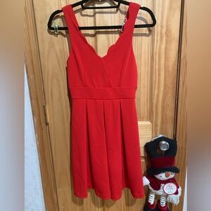 Express Woman’s Red Scalloped V-Neck Sleeveless Red size 0 Mini Dress